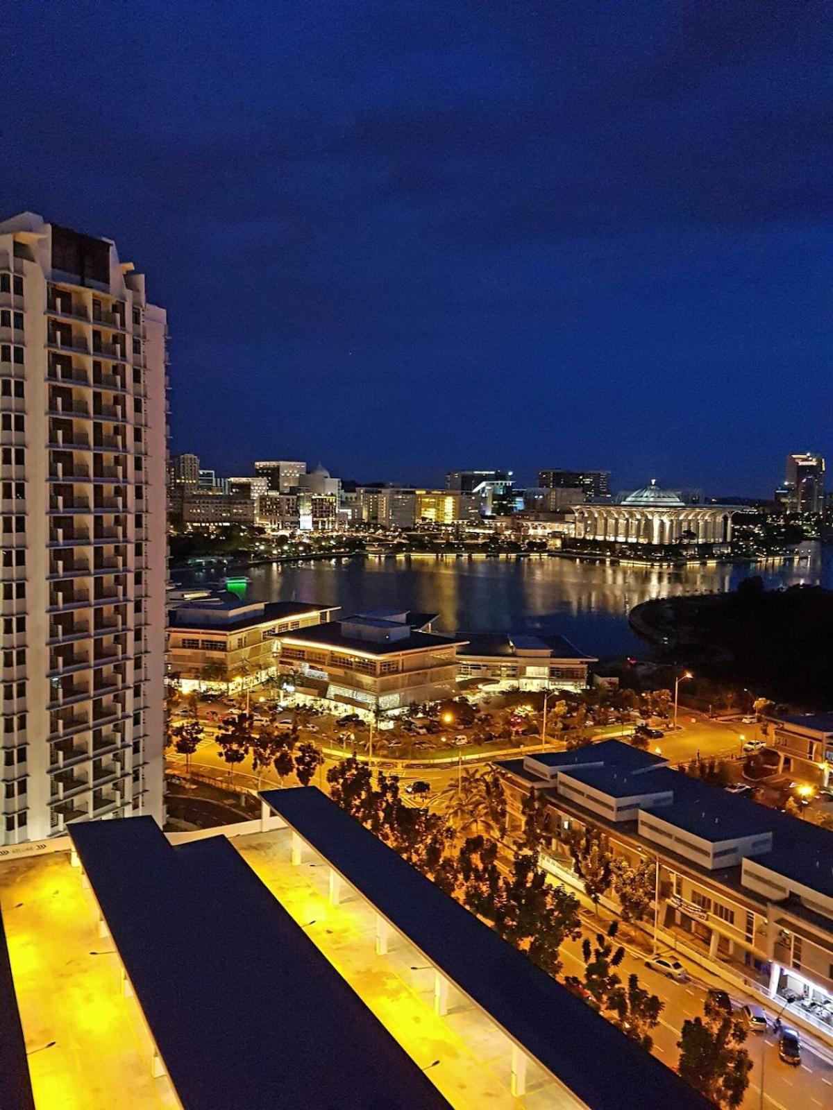 Ayer8 Lakeview 3 * Putrajaya